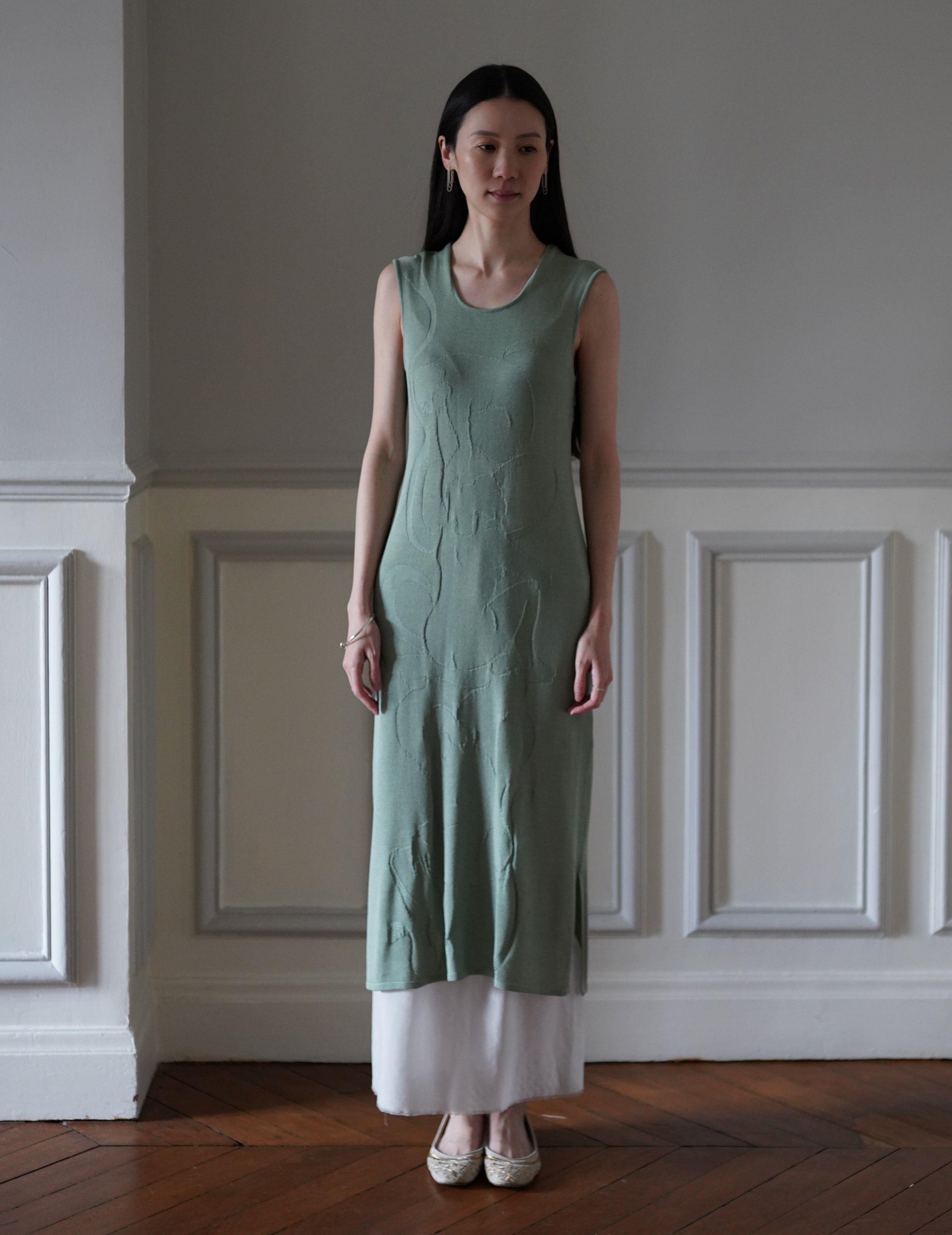 MAME KUROGOUCHI | Light Wool Max Gabadine V-Neck Dress．Navy