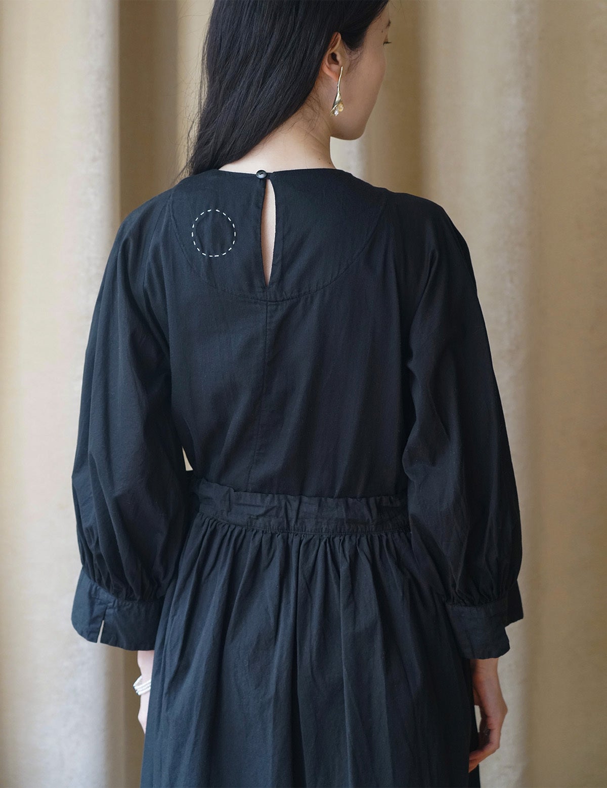 COSMIC WONDER | Organic Cotton Farmer Dress - Black | Une Fille Aux Cheveux  Noirs