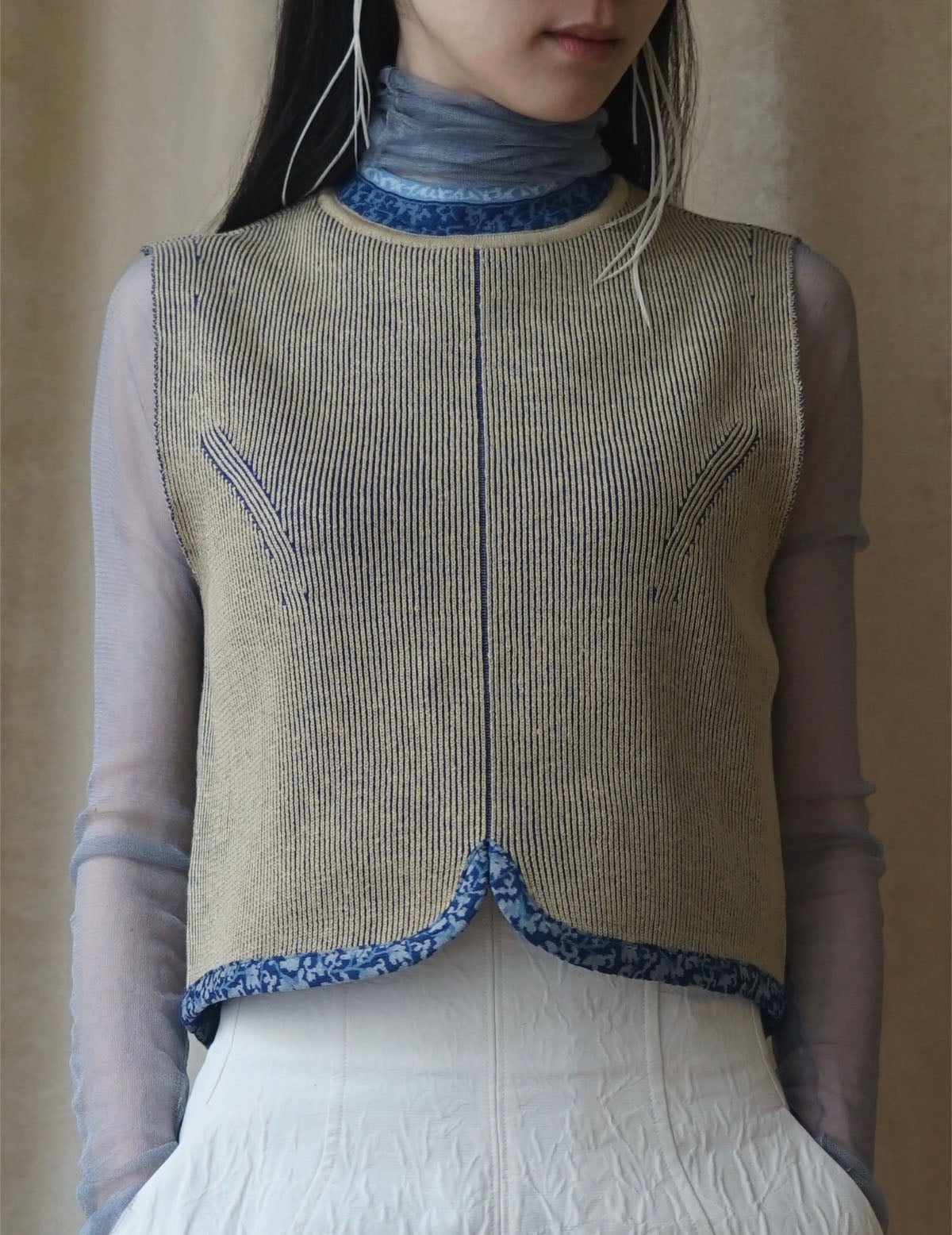 Double Face Floral Detail Knitted Top 【公式通販】