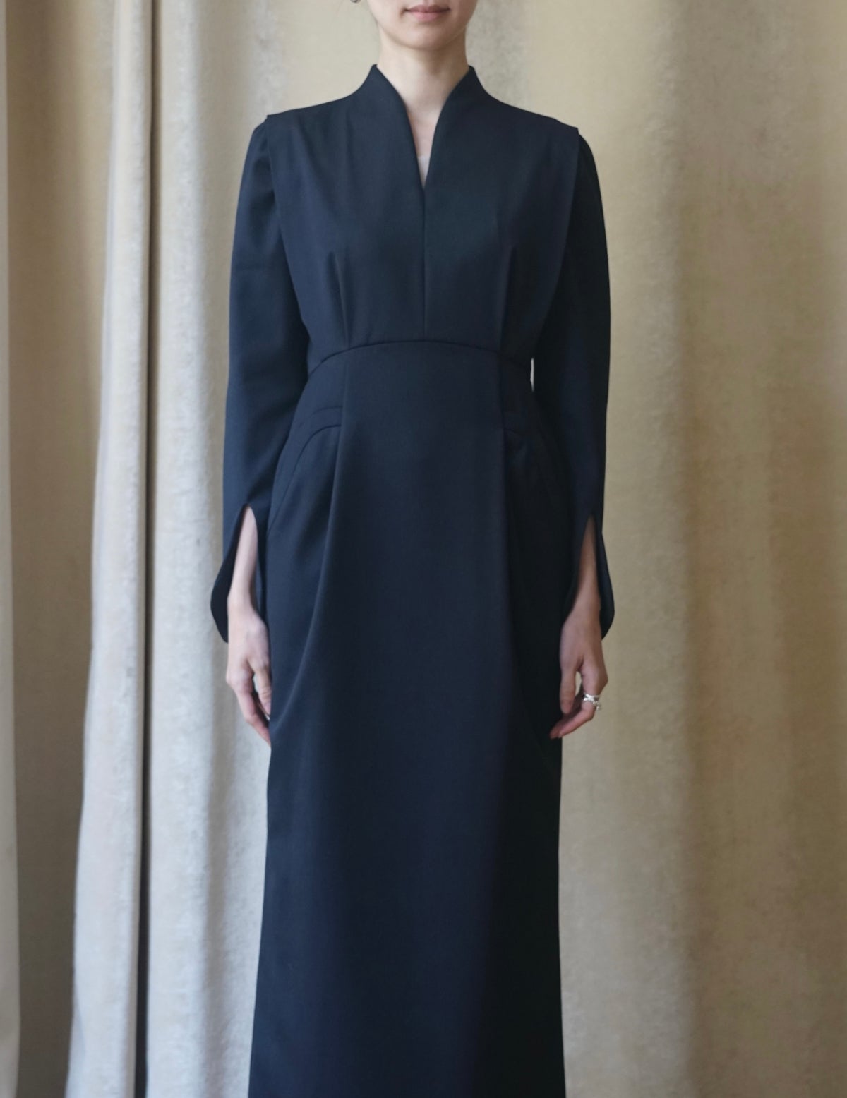 mame Acetate Polyester V-Neck Dress フレア MM24FW-DR003NV-01_1200x1200.
